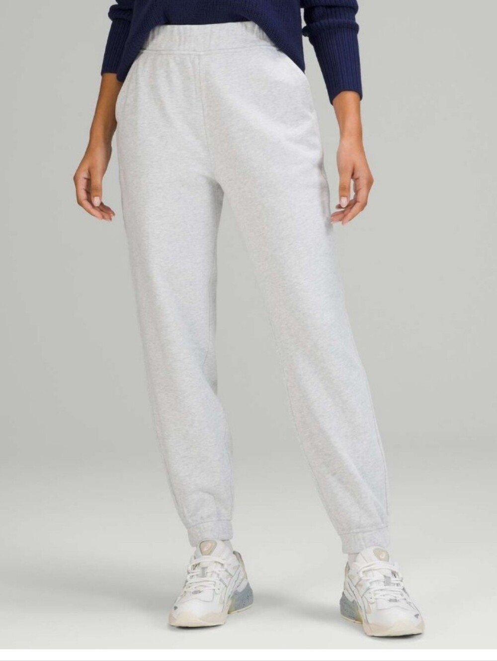 LULULEMON relaxed High Rise Joggers